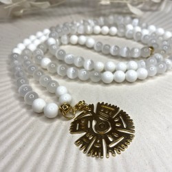 Sautoir harmonie et féminité